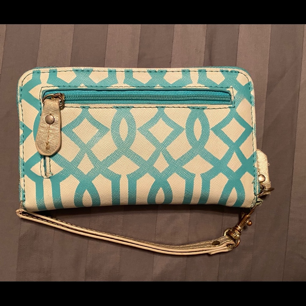 Kate Landry Zipper Wallet - Picture 2 of 3